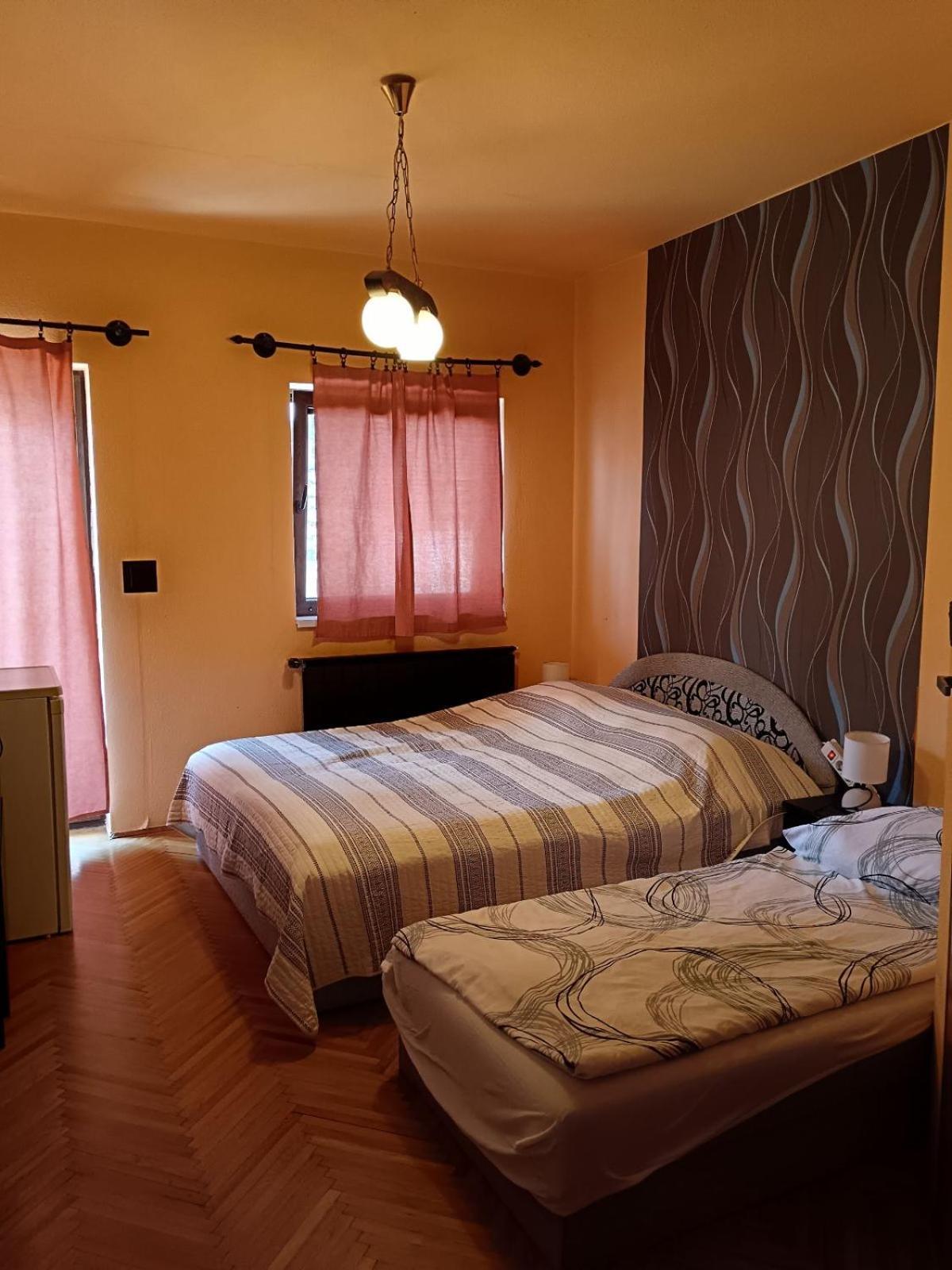 Szuzanna Fenyves Panzio Nocľah s raňajkami Siofok
